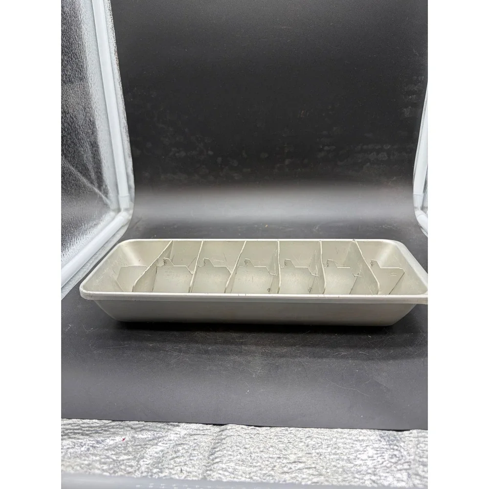 Vintage Aluminum Ice Cube Tray with Removable Metal Divider Insert Silver Tone